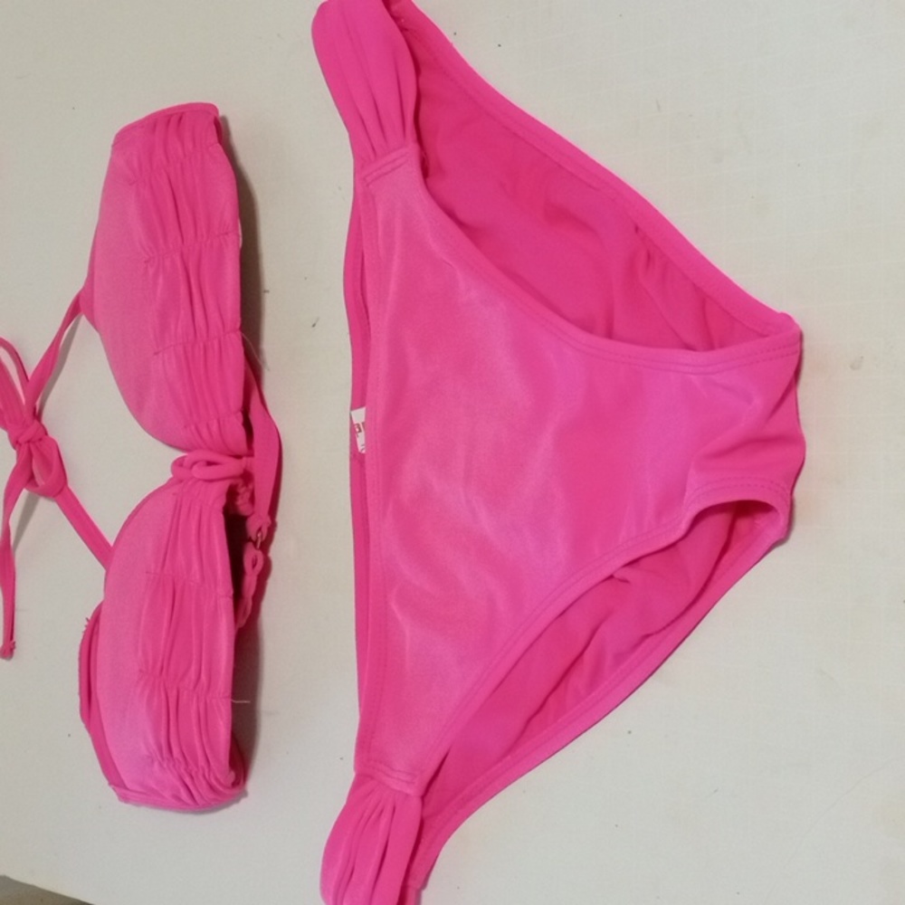 Juniors Hot Pink 2 Piece Swimsuit Size Large